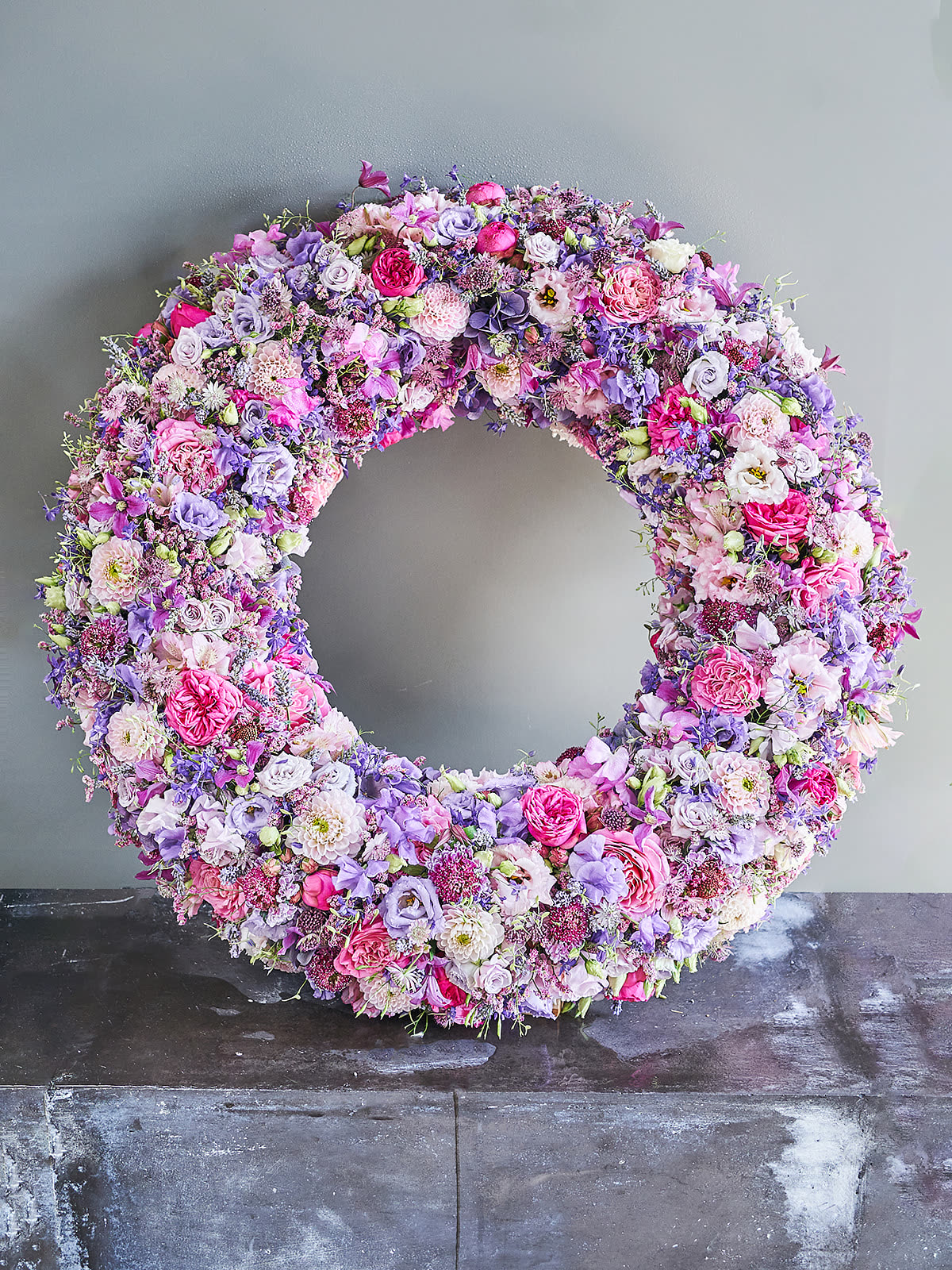 Blumenkranz in Rosa und Lila